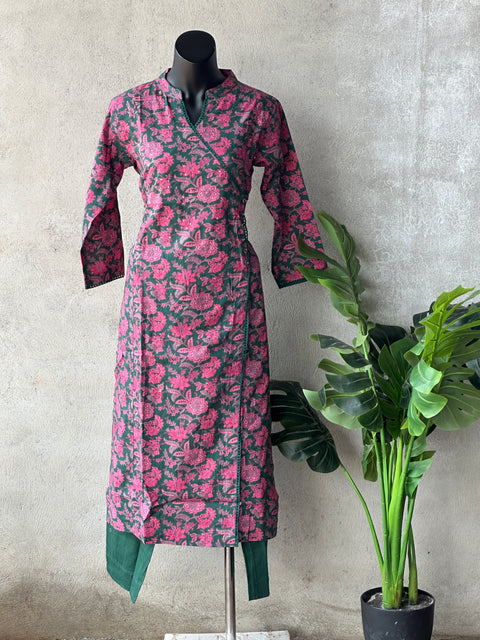 Green pink printed pure cotton kurta pant