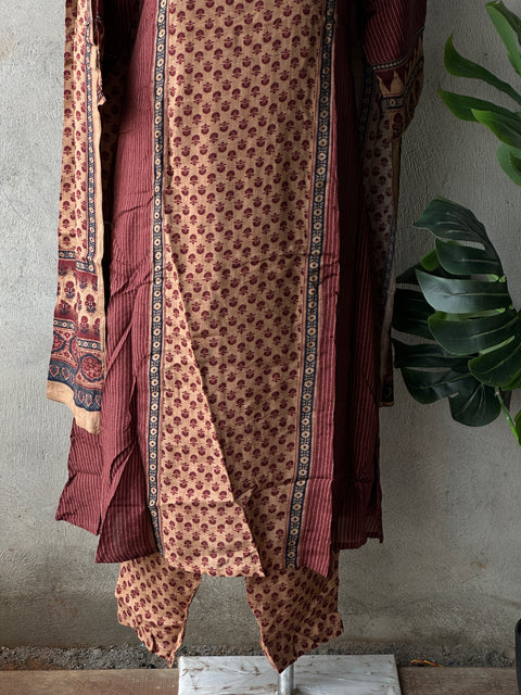 V neck printed Pure viscose kurta pant set