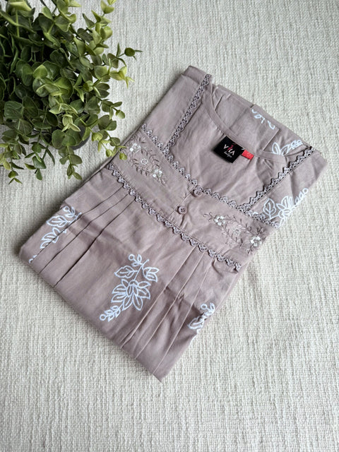 L and XL size Celebrity cotton Emb nighty