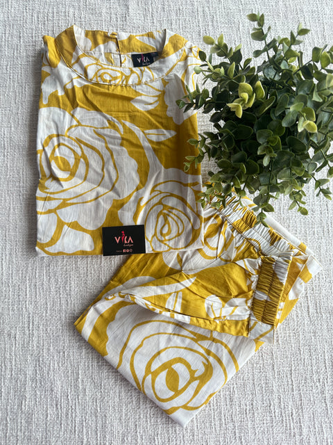 Sleeveless Floral printed kurta pant - Yellow