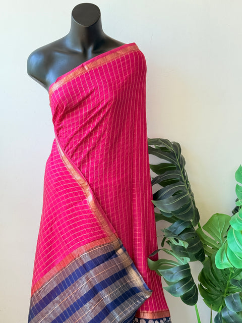 Zari checked crepe silk saree comes with blouse