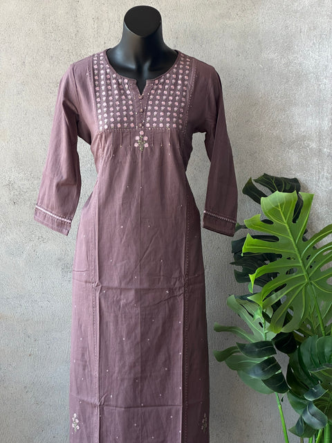 Mauve Neck embroidery plain cotton set