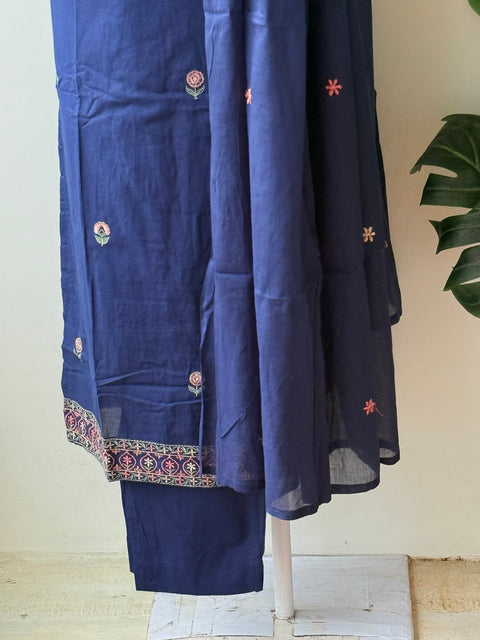 Neck emb pure cotton suit set