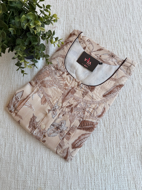 XL size printed Alpine nighty