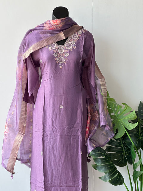 Lavender Neck emb Dola silk set