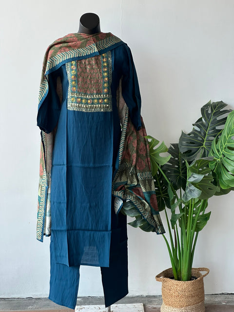 Printed Roman silk kurta pant set