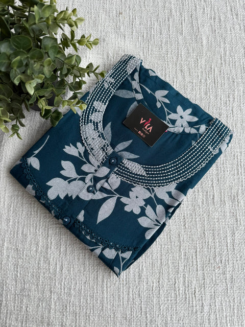 XXL Size Printed alpine nighty