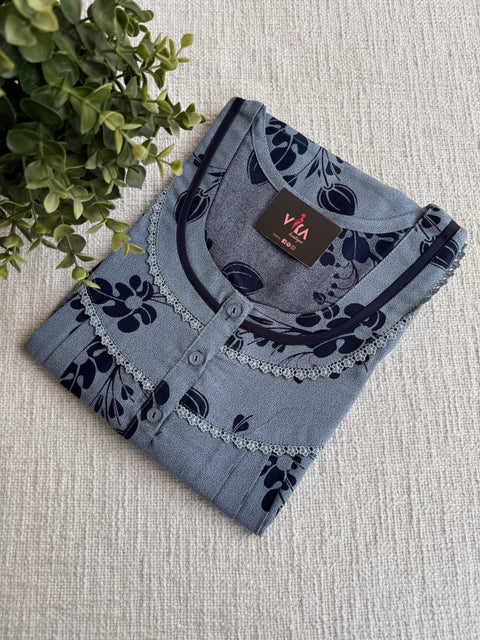 L size printed Alpine nighty