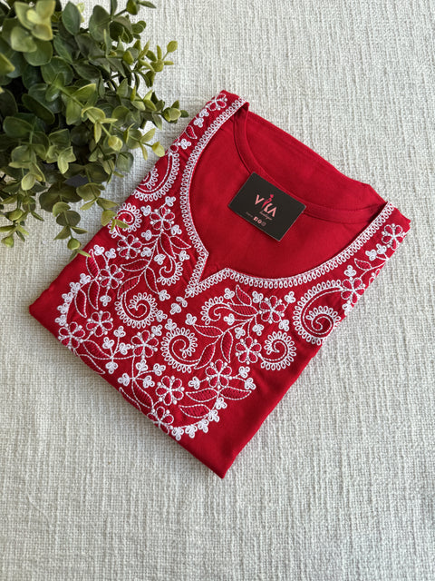 M size Embroidery Alpine nighty