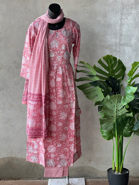 Floral printed kurti pant dupatta