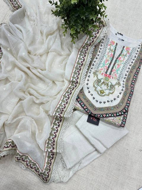 Pakistani printed muslin kurta pant set