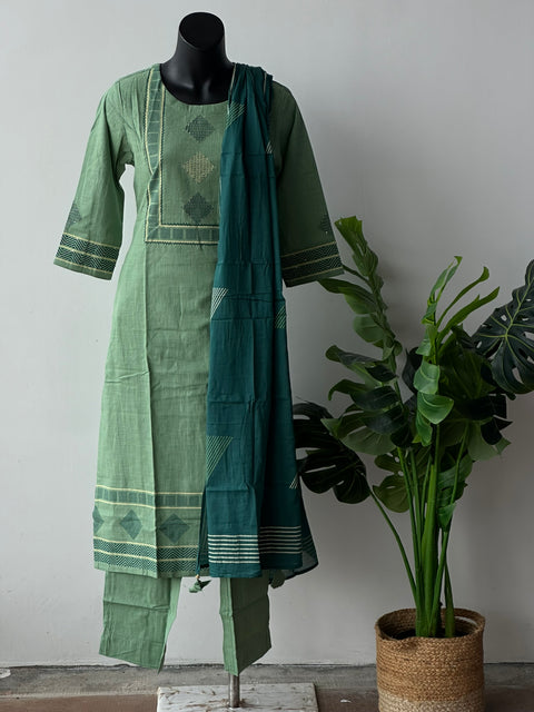 Light and dk green printed cotton kurta pant