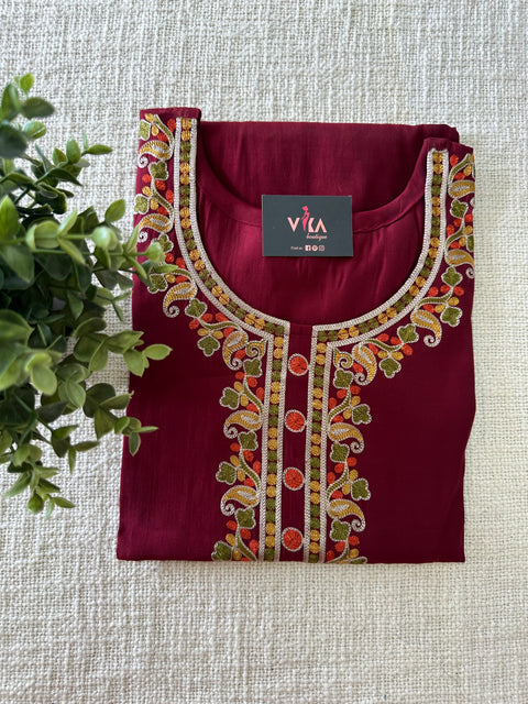 Thread emb Roman silk kurti