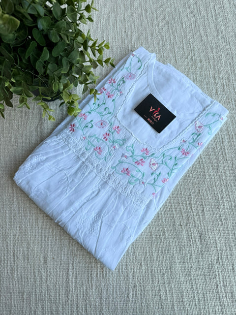 L size pastel emb cotton nighty - white