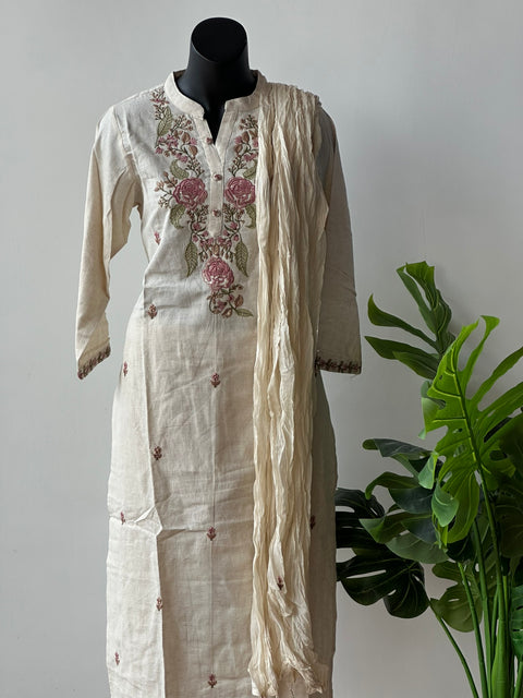 Off white emb cotton kurta pant set